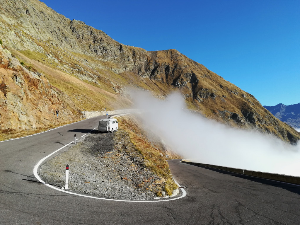 Wolken VW T3 Timmelsjoch Vanlife Bulli