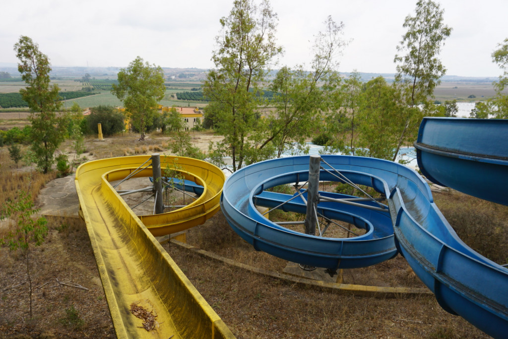 verlassenes Schwimmbad freibad italien urbex lost place