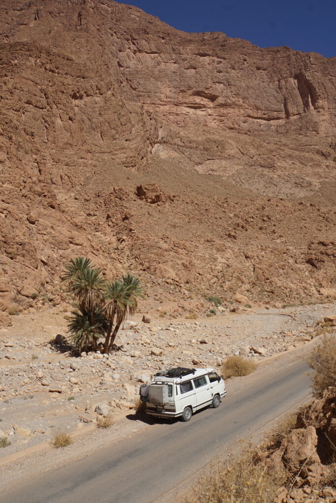 todra-schlucht marokko reise vw t3 offroad