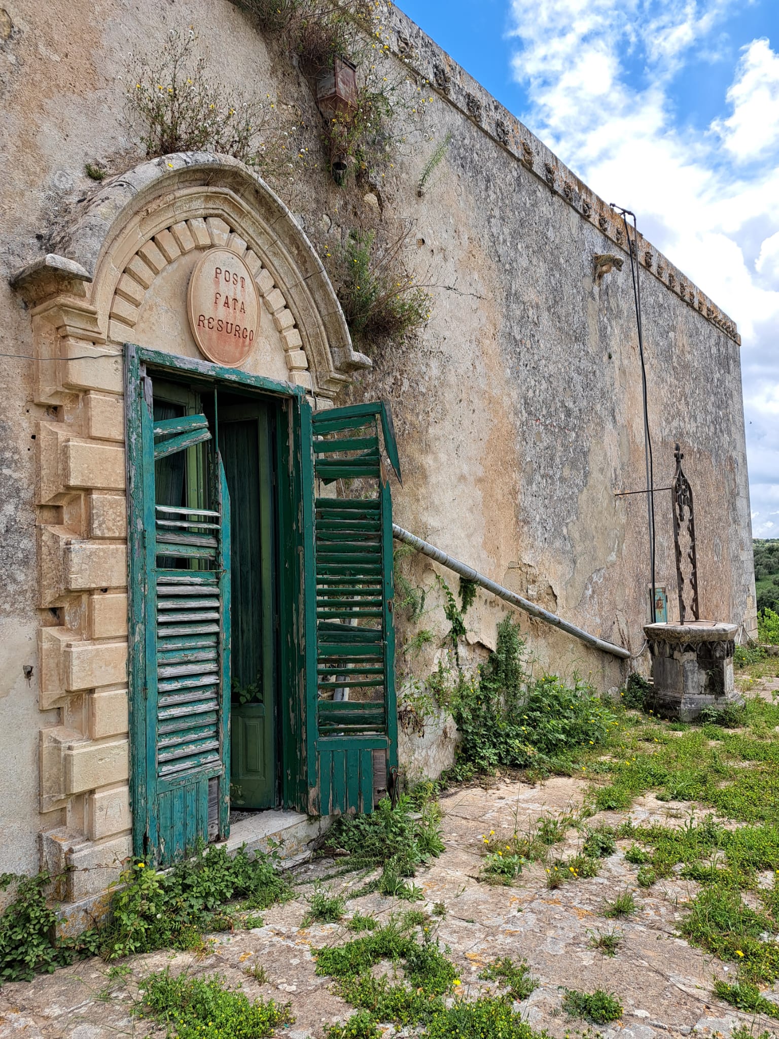Mehr über den Artikel erfahren Lost Place Castello auf Sizilien
