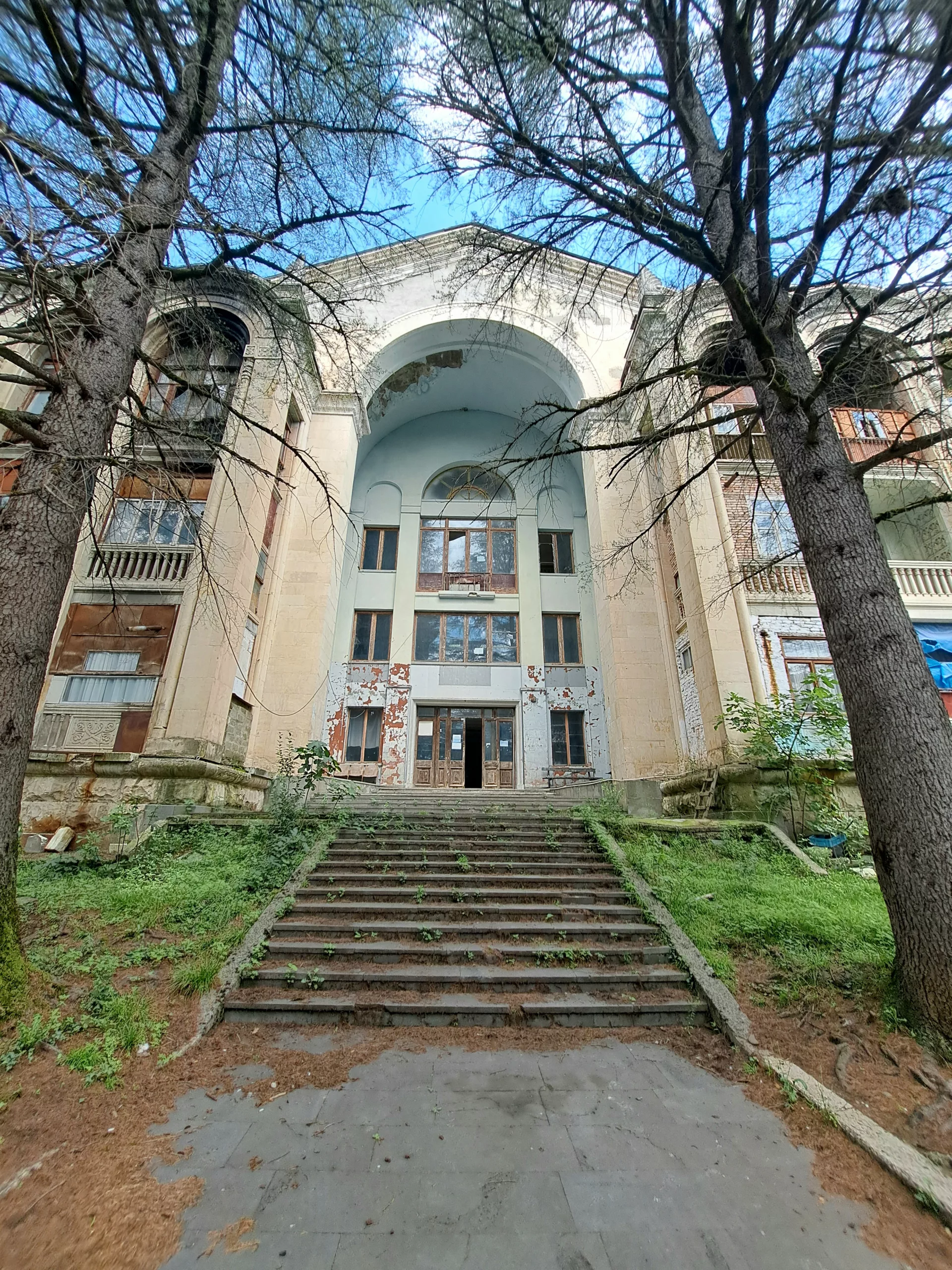 geologi sanatorium lost place abandoned georgien