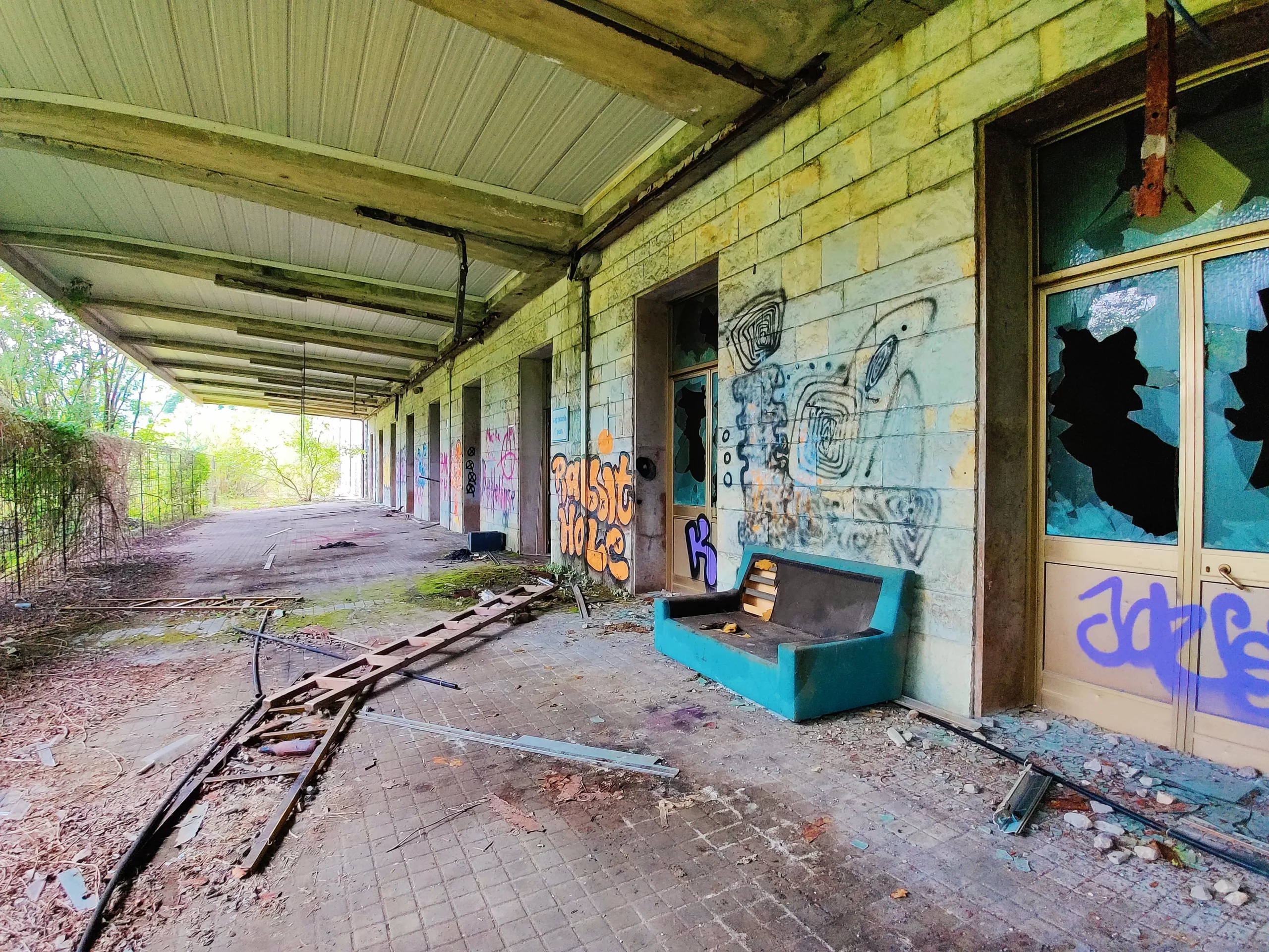 lost place bahnhof italien urbex abandoned