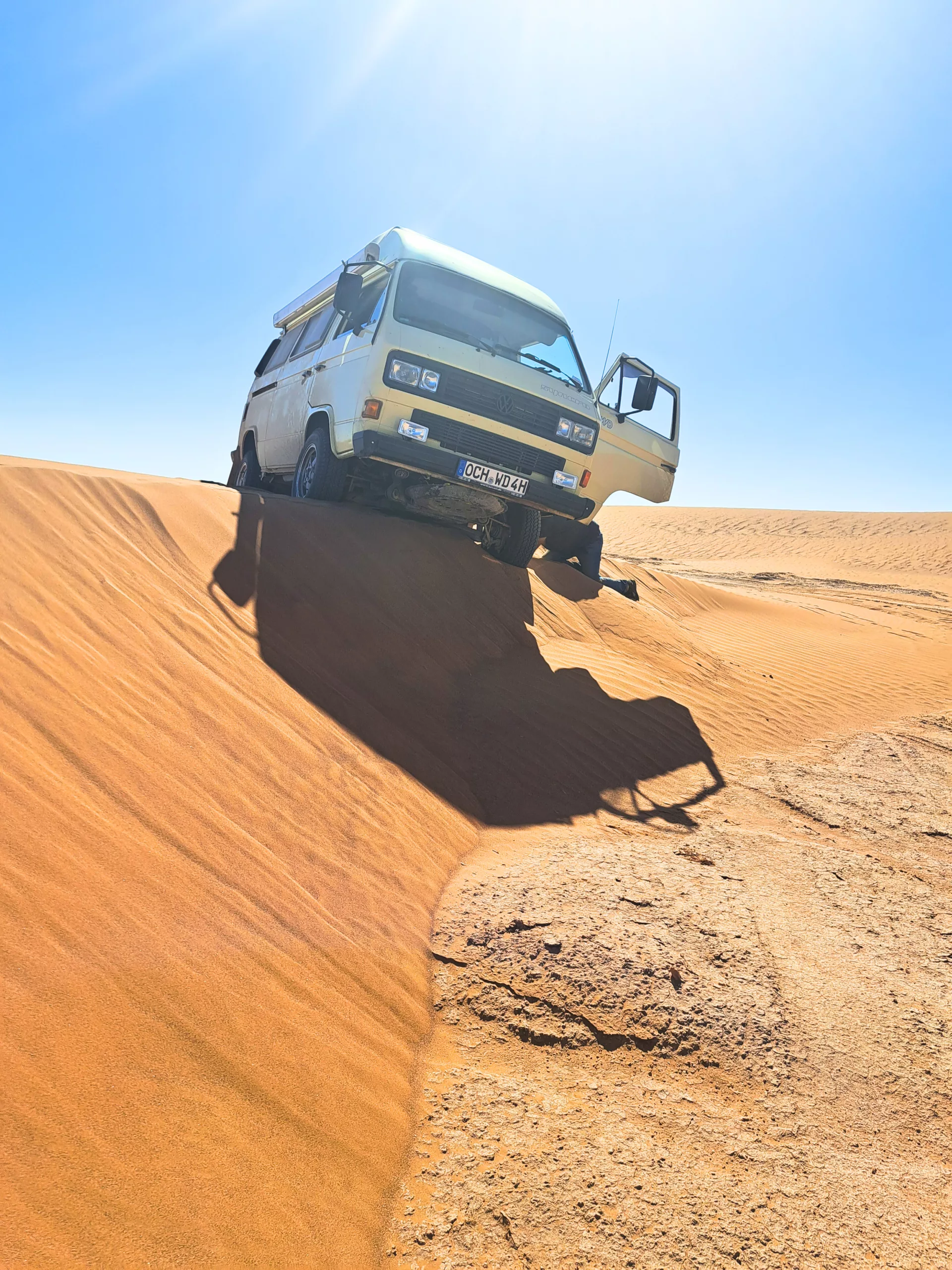 erg chegaga feststecken sand wüste syncro t3